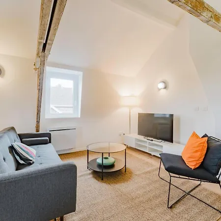 Charming 2-bedroom At Croise Laroche *