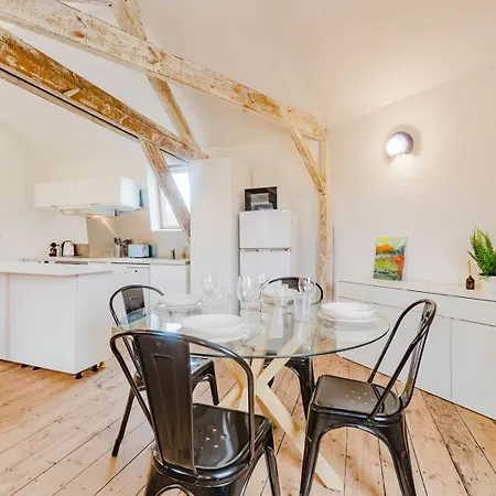 Charming 2-bedroom At Croise Laroche * ماركب-ان-باروئيل